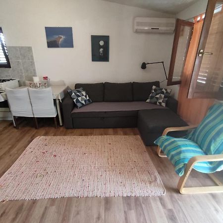 Holiday Home Jere Postira Exterior photo